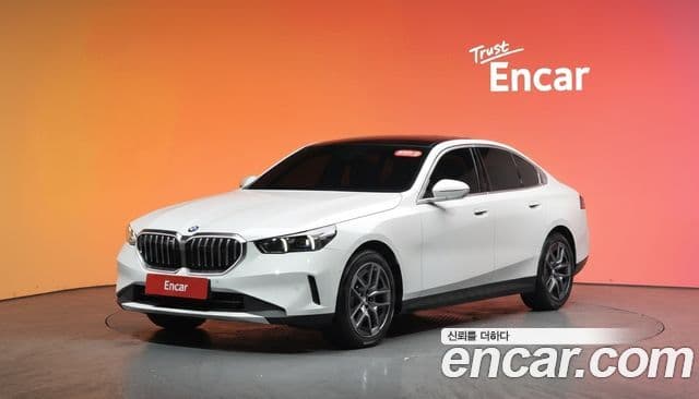 BMW 5시리즈 (G60), 2025 1