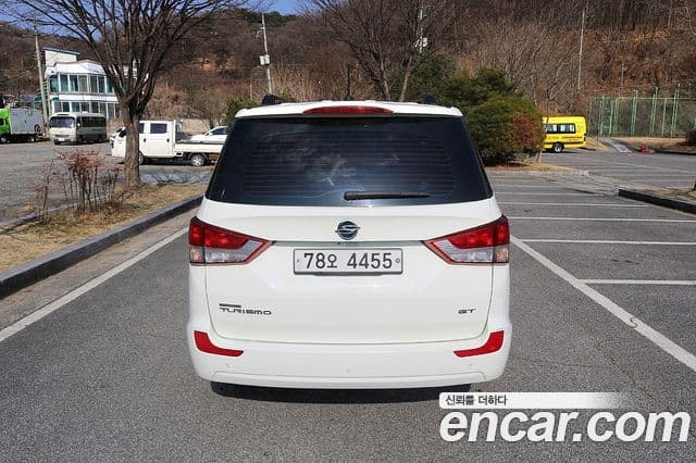 KG모빌리티(SsangYong) Korando 투리스모 4WD GT 11인승, 2014 4