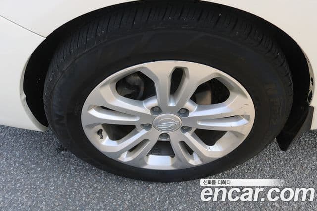 KG모빌리티(SsangYong) Korando 투리스모 4WD GT 11인승, 2014 все фото