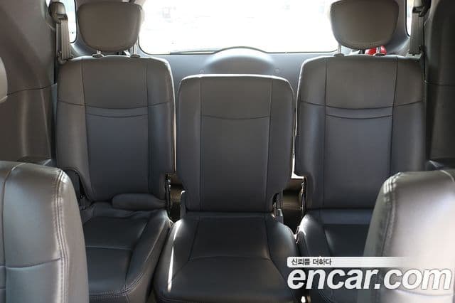 KG모빌리티(SsangYong) Korando 투리스모 4WD GT 11인승, 2014 13