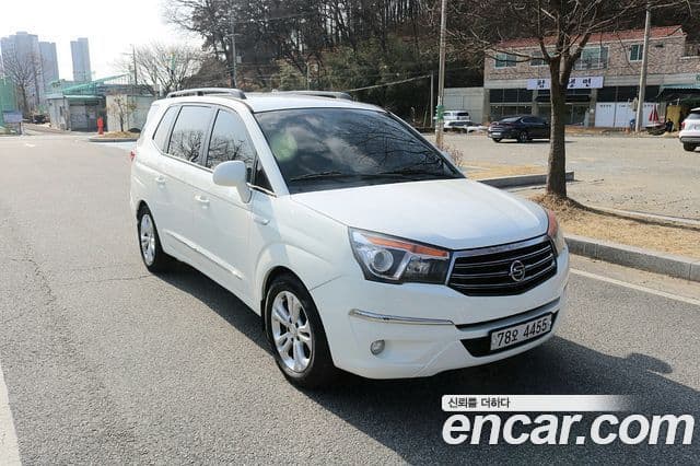 KG모빌리티(SsangYong) Korando 투리스모 4WD GT 11인승, 2014 20