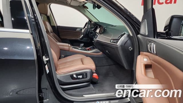 BMW X7 (G07) xDrive 40i Design Pure Excellence 7인승, 2021 11
