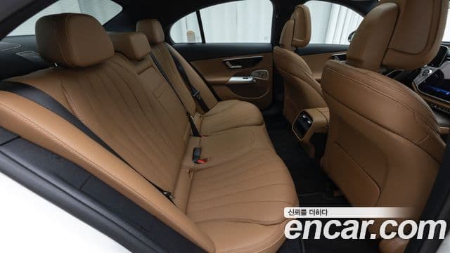 Mercedes-Benz E-класс W214 Exclusive, 2026 10