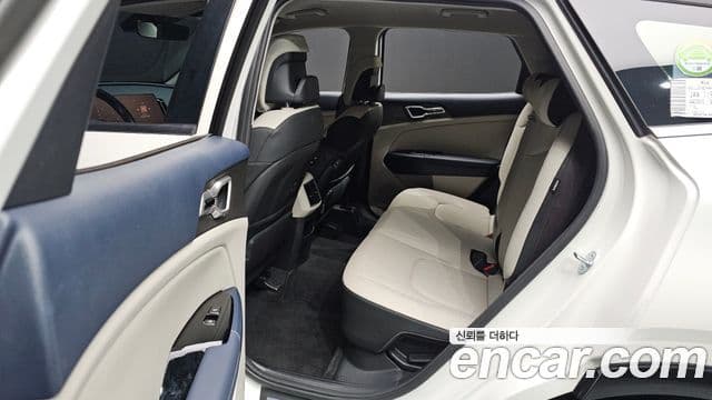 Kia Sportage 5세대 гибрид Signature 4WD, 2024 19