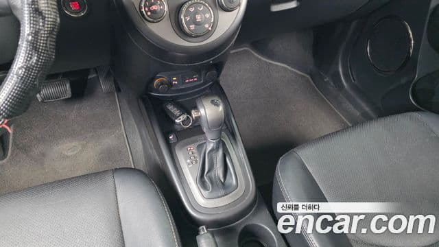 Kia Soul Safety, 2011 9