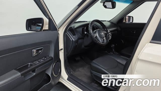 Kia Soul Safety, 2011 10