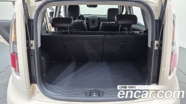 Kia Soul Safety, 2011 20