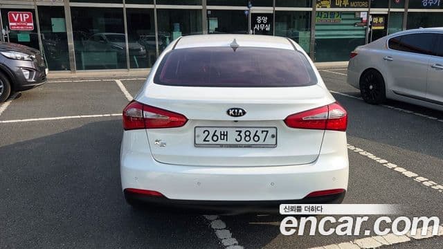 Kia K3 Trendy, 2014 4