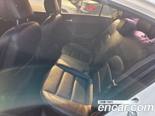 Kia K3 Trendy, 2014 17