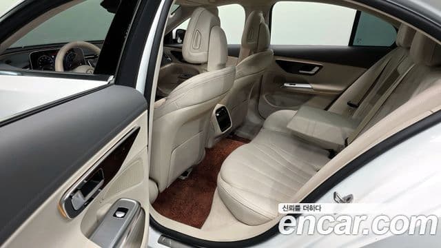Mercedes-Benz E-класс W214 Exclusive, 2025 12