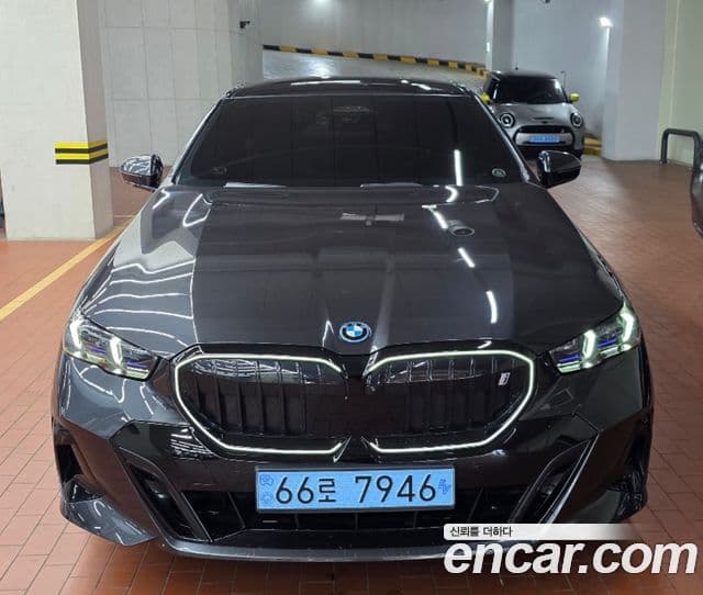 BMW i5 (G60) eDrive 40 M Sport Pro, 2024 1