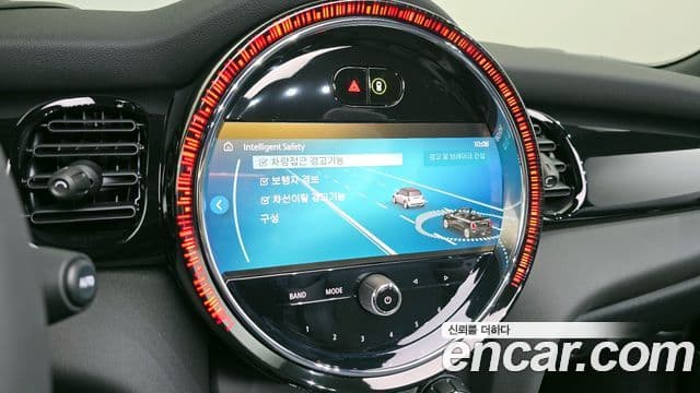 Mini Cooper кабриолет 3세대, 2024 16