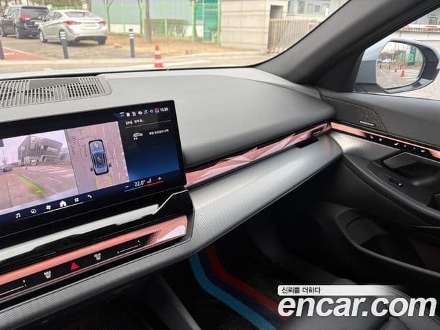 BMW 5시리즈 (G60) 530i xDrive M Sport, 2024 9