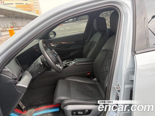 BMW 5시리즈 (G60) 530i xDrive M Sport, 2024 12