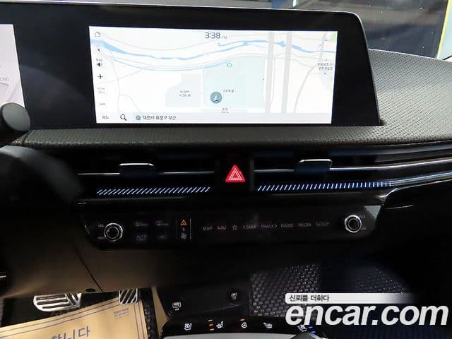 Kia EV6 Earth, 2022 13