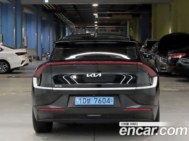 Kia EV6 Air, 2022 3