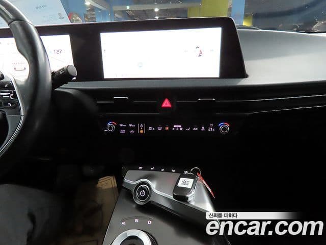 Kia EV6 Air, 2022 13