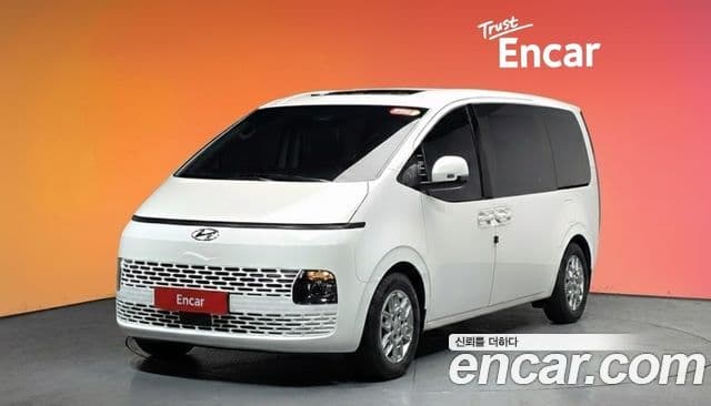 Hyundai Staria Modern, 2024 1