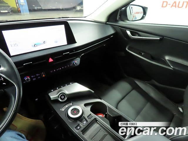 Kia EV6 Air, 2022 11