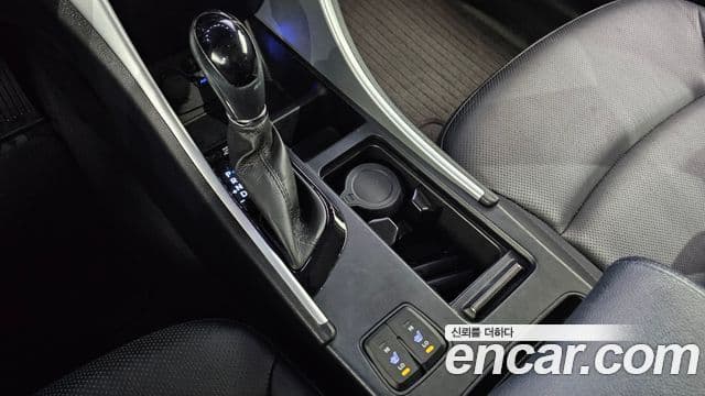 Hyundai Sonata гибрид Smart, 2014 9