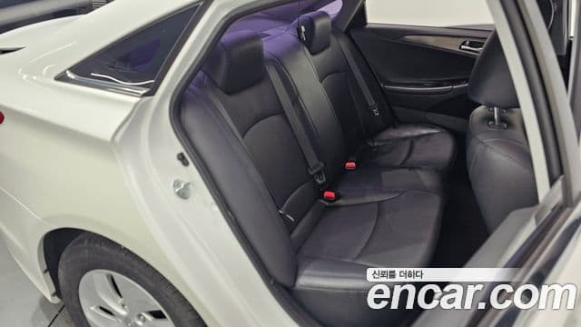 Hyundai Sonata гибрид Smart, 2014 12