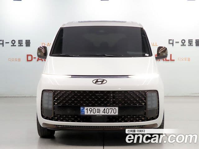 Hyundai Staria Inspiration, 2024 2