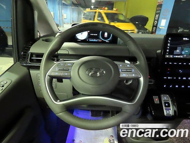Hyundai Staria Inspiration, 2024 9