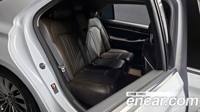 Genesis EQ900 Luxury, 2018 12