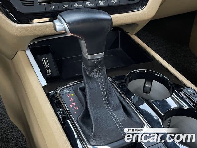 Kia The / новый New Carnival President, 2019 9