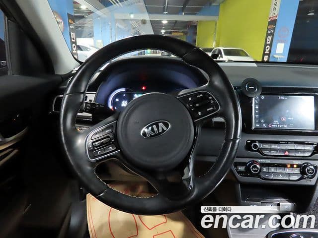 Kia Niro EV Prestige, 2019 6