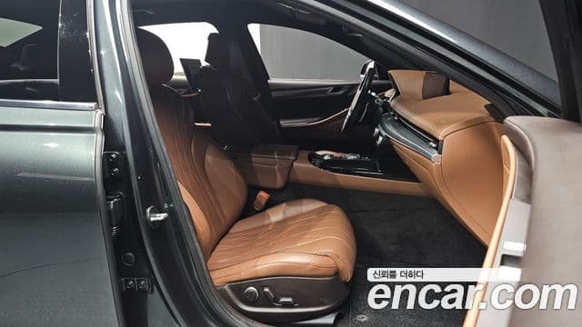 Genesis G80 (RG3) бензин 2.5 турбо 2WD, 2021 10