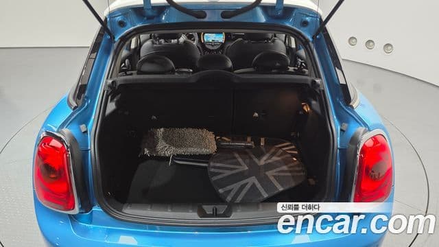 Mini Cooper 3세대, 2015 20