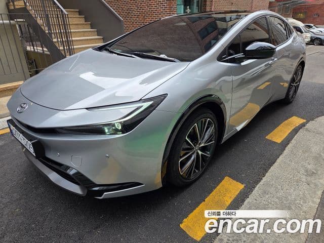 Toyota 프리우스 5세대 2.0 XLE AWD, 2026 2