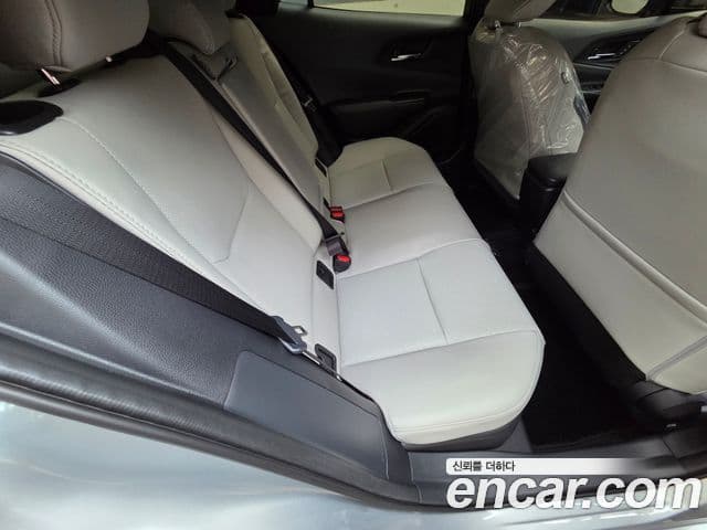 Toyota 프리우스 5세대 2.0 XLE AWD, 2026 3