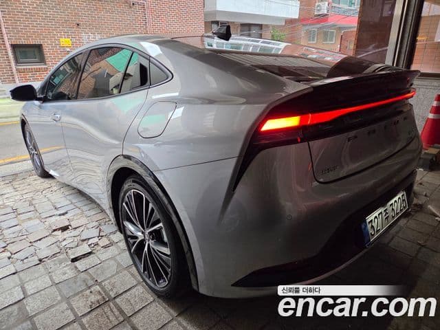 Toyota 프리우스 5세대 2.0 XLE AWD, 2026 8