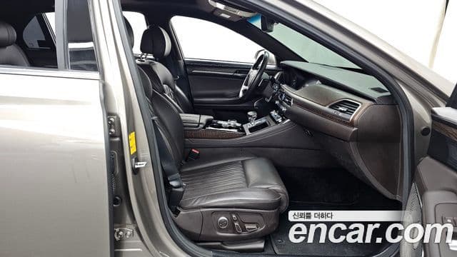 Genesis G90 Prestige, 2019 11