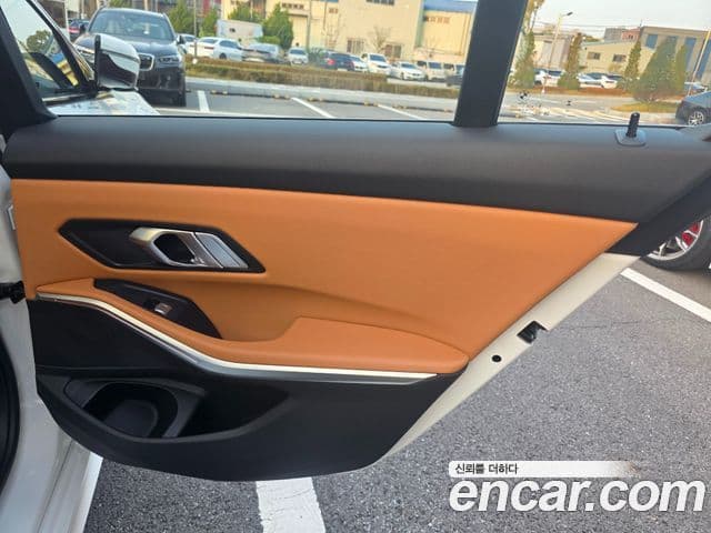 BMW 3시리즈 (G20), 2025 14