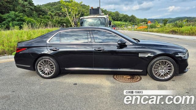 Genesis G90 Premium Luxury, 2021 4