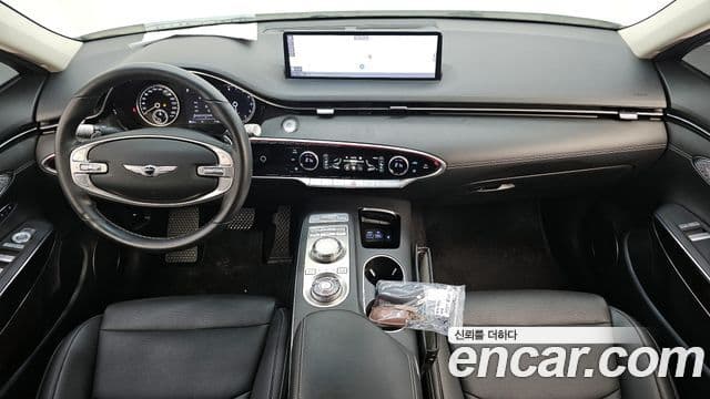 Genesis GV70, 2022 7