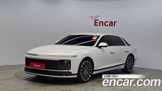 Hyundai Grandeur гибрид (GN7) Calligraphy, 2023 1