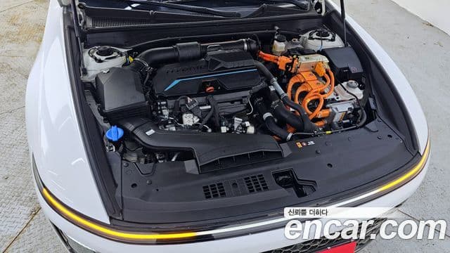 Hyundai Grandeur гибрид (GN7) Calligraphy, 2023 6