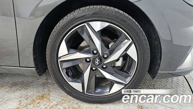 Hyundai Avante (CN7) Inspiration, 2023 все фото