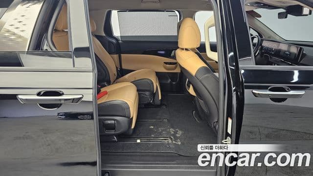 Kia Carnival 4세대 Signature, 2023 12