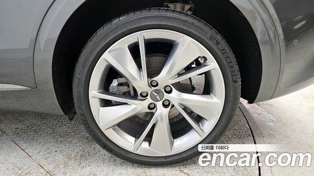 Genesis GV70, 2022 все фото