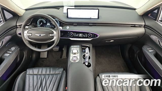 Genesis GV70, 2022 7