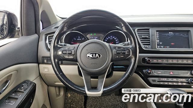 Kia The / новый New Carnival Prestige, 2020 13