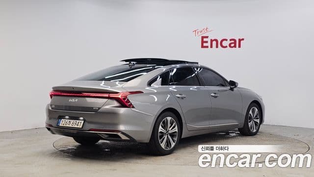 Kia K8 гибрид Signature, 2022 2