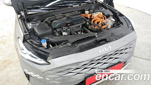 Kia K8 гибрид Signature, 2022 6