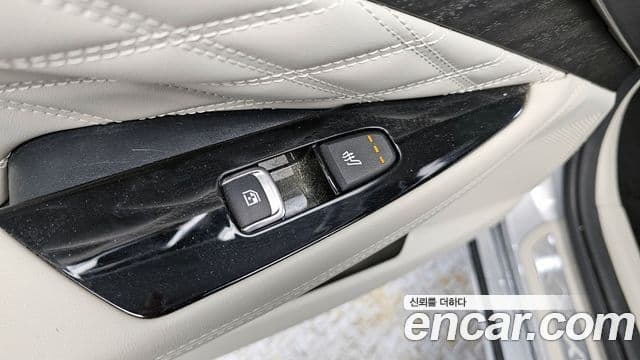 Kia K8 гибрид Signature, 2022 17