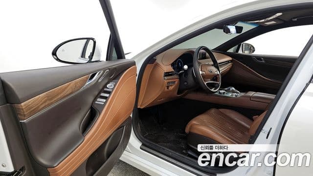 Genesis G80 (RG3) бензин 2.5 турбо AWD, 2024 10